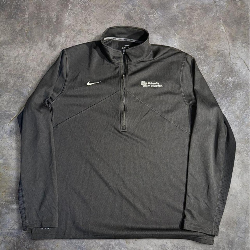 Nike Dri-FIT University‎ of Evansville Black Quarter Zip Pullover XXL